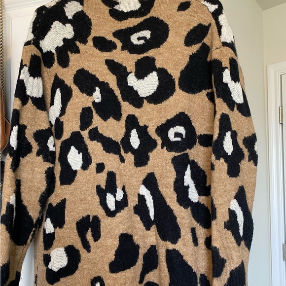 Women’s Dreamers animal print cardigan - Picture 4 of 4